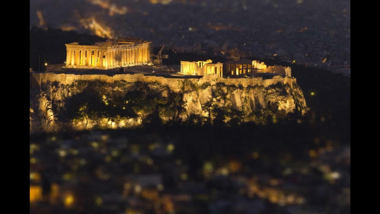Appartamento Acropolis Brand New 1Min From Metro! Atene Esterno foto
